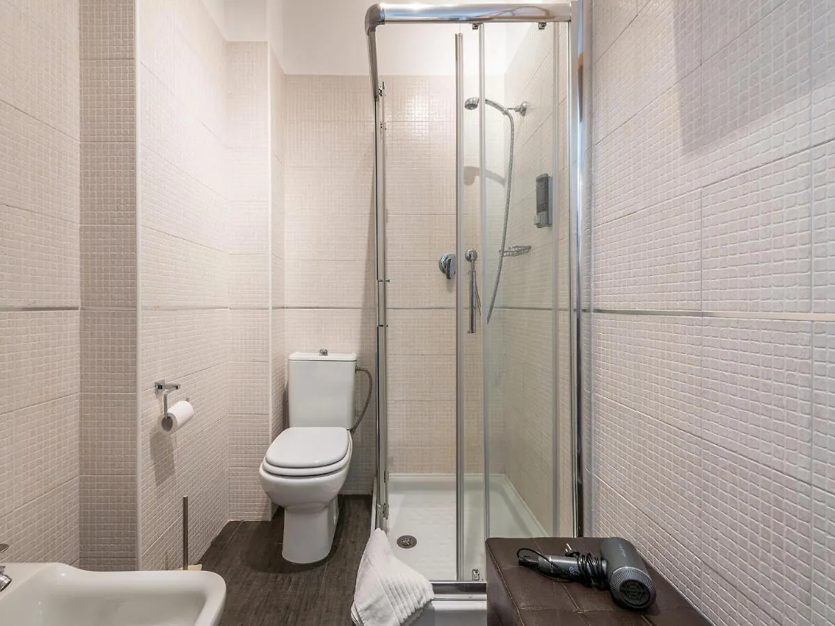 Villa Vaghi Rooms كالياري بيت ضيافة