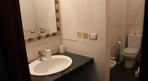 بيت ضيافة Villa Vaghi Rooms كالياري